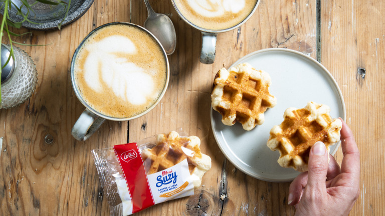 Suzy waffles Lifestyle Picture